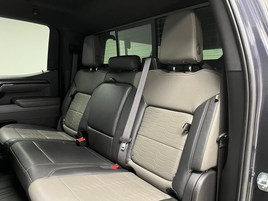Used 2023 Chevrolet Silverado 1500 ZR2 AWD/4WD image 46