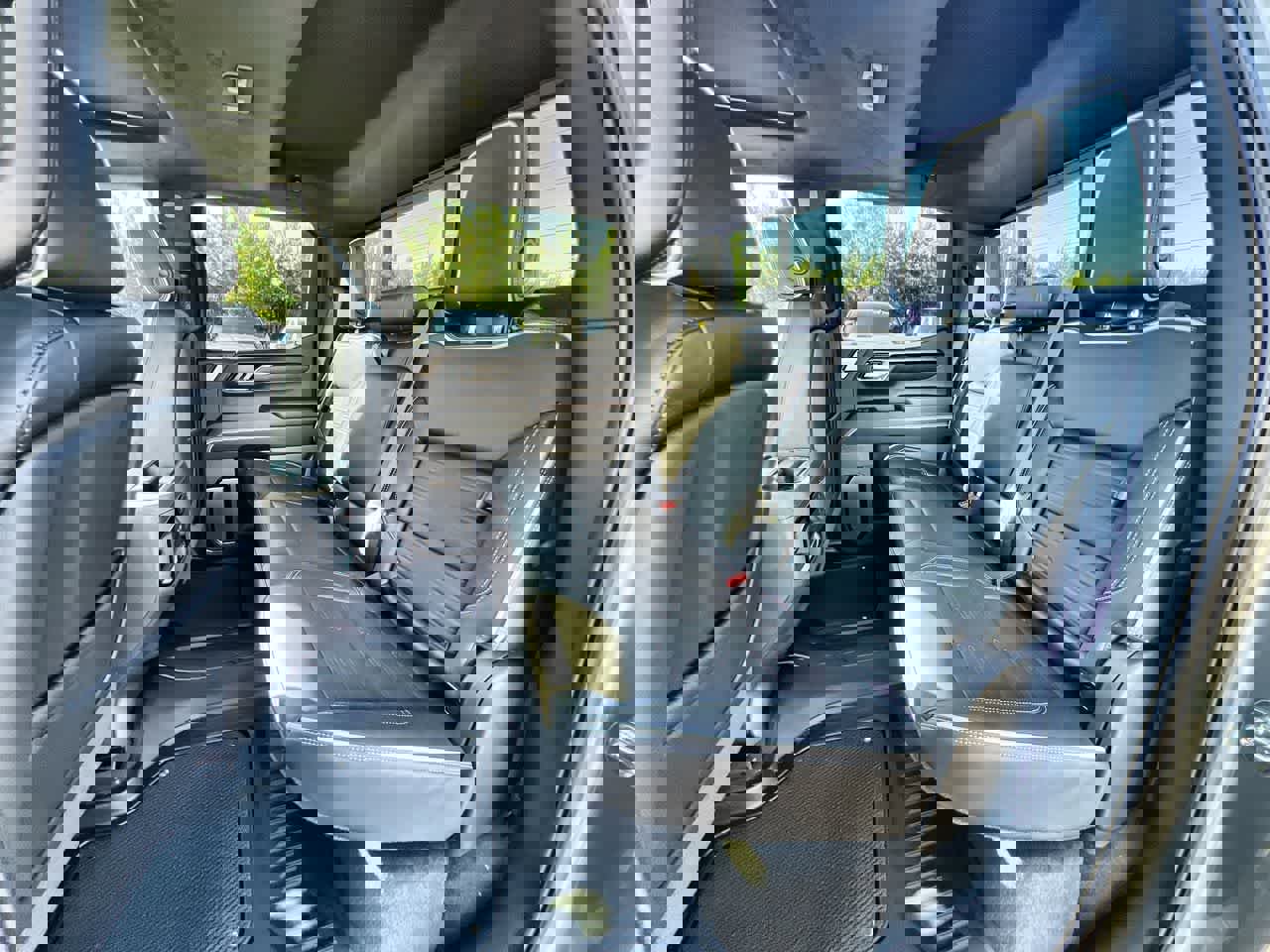 Used 2025 GMC Sierra 1500 AT4X image 26