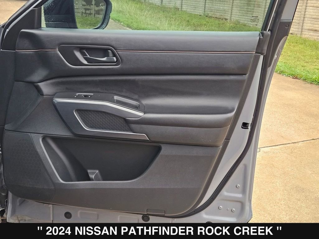 Used 2024 Nissan Pathfinder Rock Creek AWD/4WD image 33