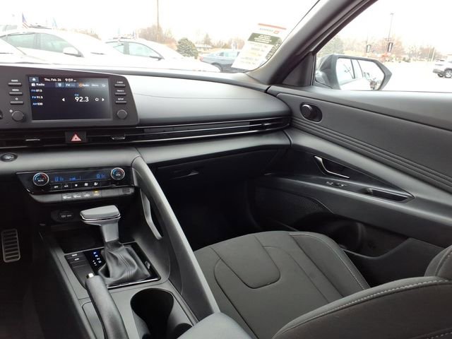 Used 2026 Hyundai Elantra Sport image 19