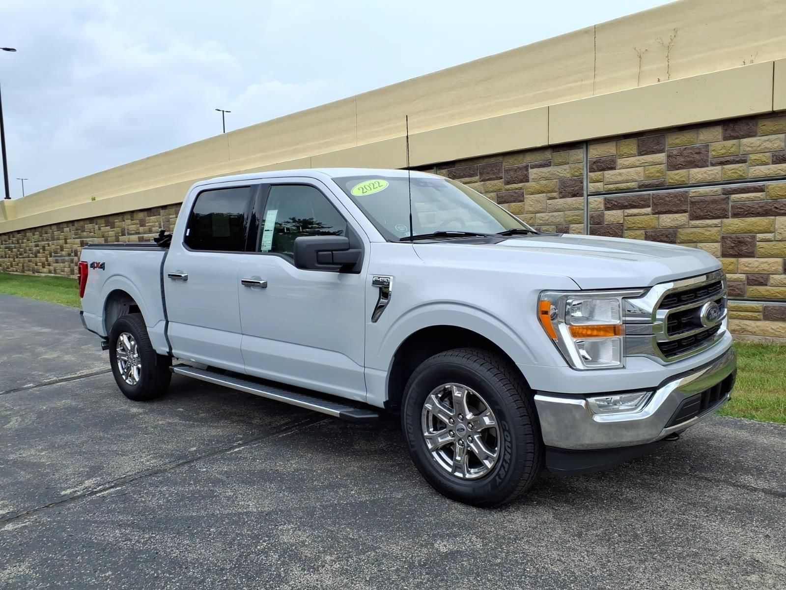 Used 2022 Ford F150 XLT w/ Equipment Group 301A Mid AWD/4WD video 1