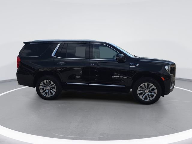 Used 2021 GMC Yukon Denali image 2