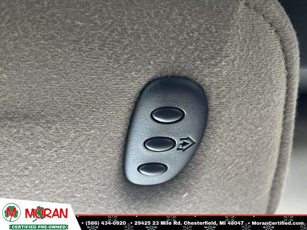 Used 2008 Chrysler PT Cruiser Touring w/ Sound Group II image 19