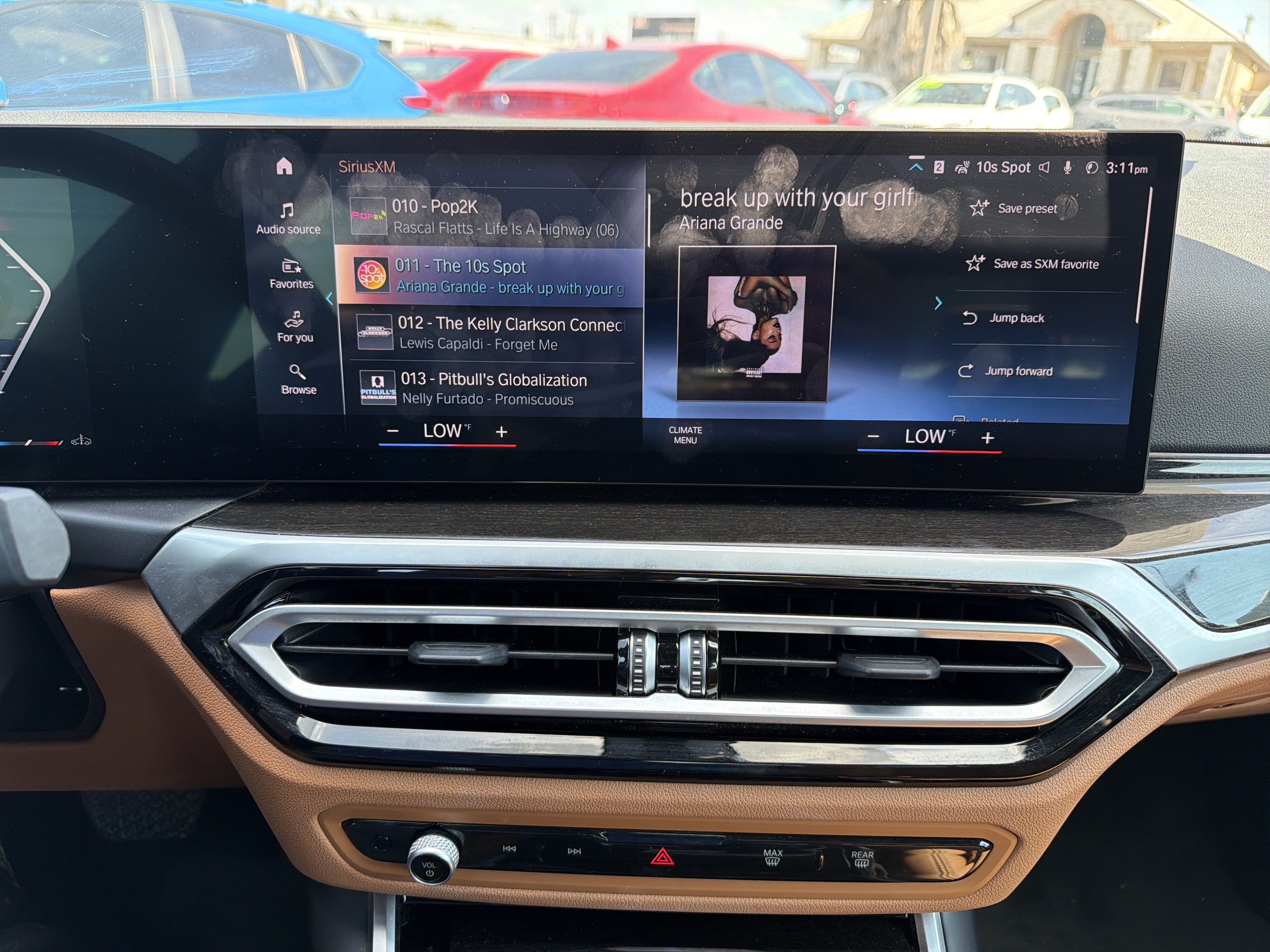 Used 2024 BMW 330i Sedan w/ Convenience Package RWD image 18