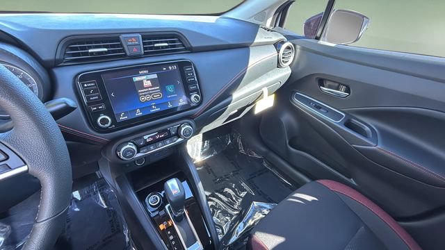 Used 2025 Nissan Versa SR w/ Trunk Package FWD image 24