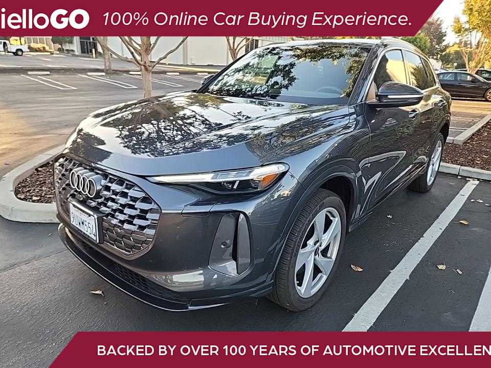 Used 2025 Audi Q5 Premium Plus w/ Premium Plus