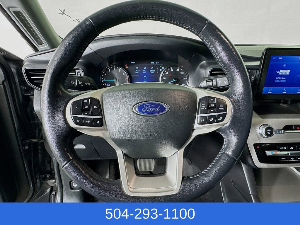 Used 2022 Ford Explorer XLT w/ Class IV Trailer Tow Package image 11
