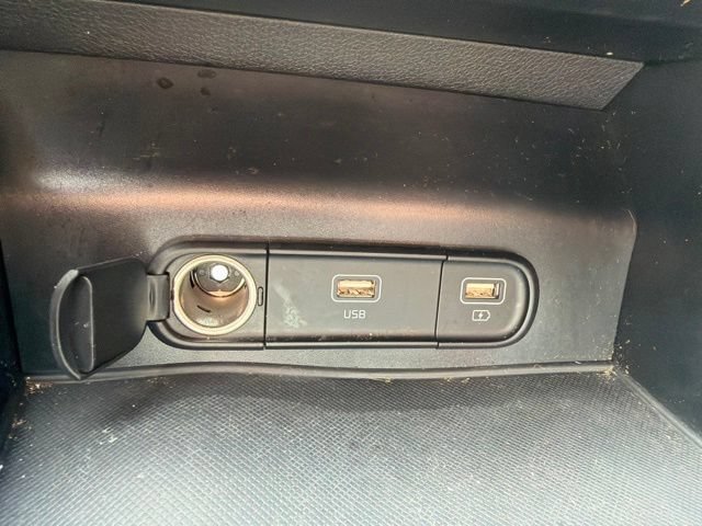 Used 2022 Kia K5 GT-Line w/ GT-Line FWD Premium Package image 28