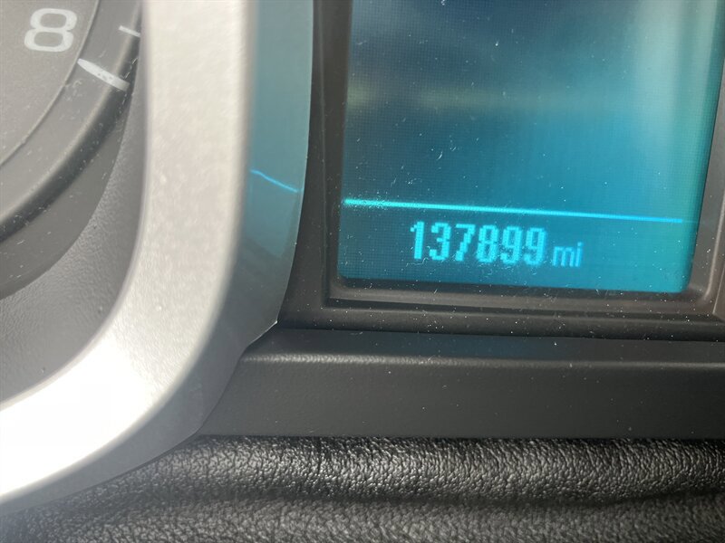 Used 2017 Chevrolet Equinox LT AWD/4WD image 14