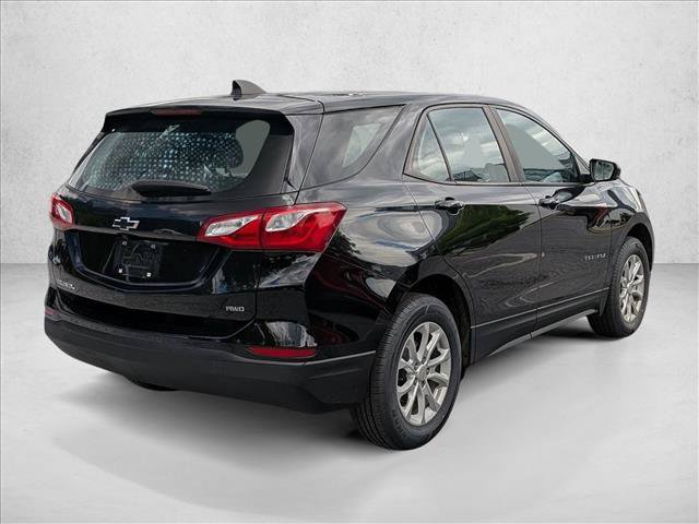 Used 2020 Chevrolet Equinox LS w/ LPO, Floor Liner Package AWD/4WD image 5