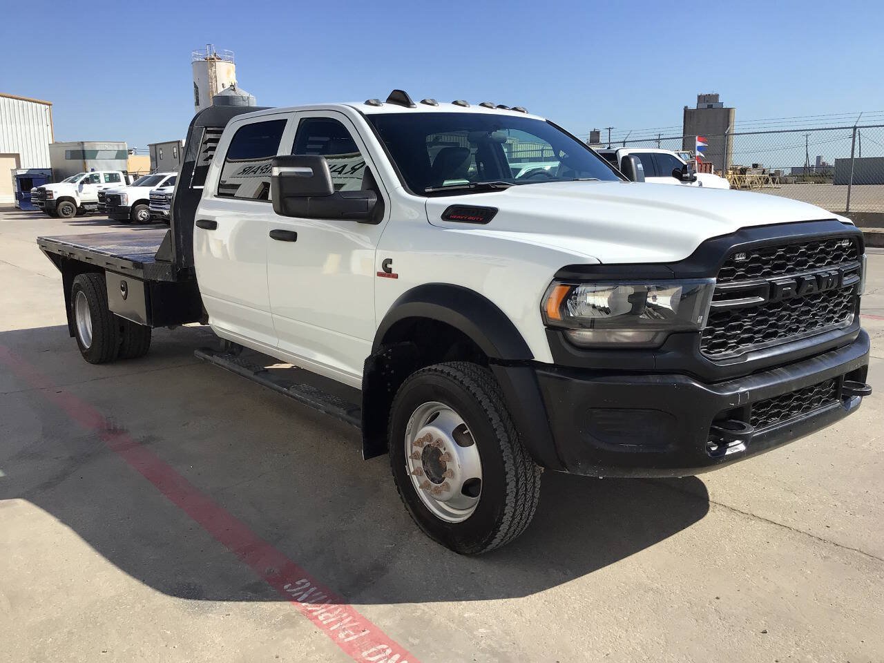 Used 2024 RAM 5500 Tradesman w/ Max Tow Package AWD/4WD image 3
