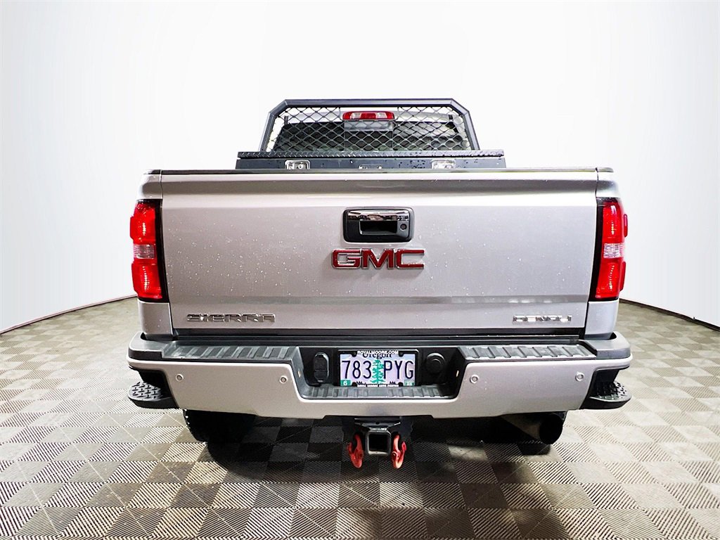 Used 2018 GMC Sierra 3500 Denali w/ Duramax Plus Package image 7