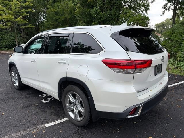 Used 2019 Toyota Highlander Limited AWD/4WD image 10