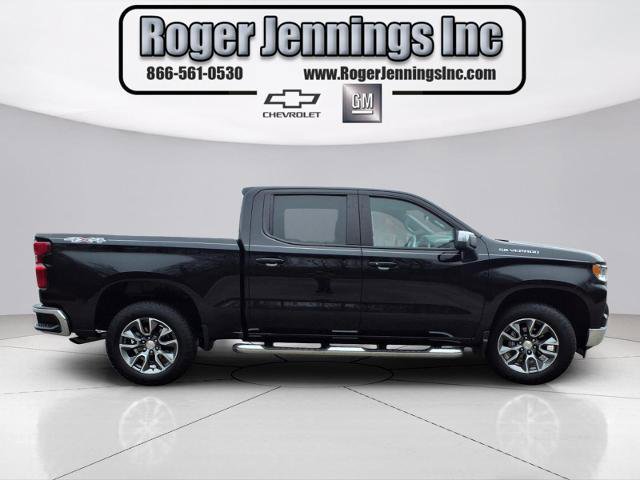 Used 2024 Chevrolet Silverado 1500 LT image 23