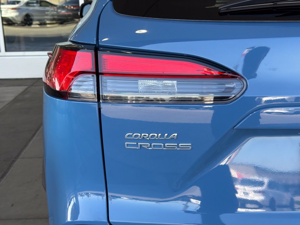 Certified 2026 Toyota Corolla Cross XLE FWD image 11