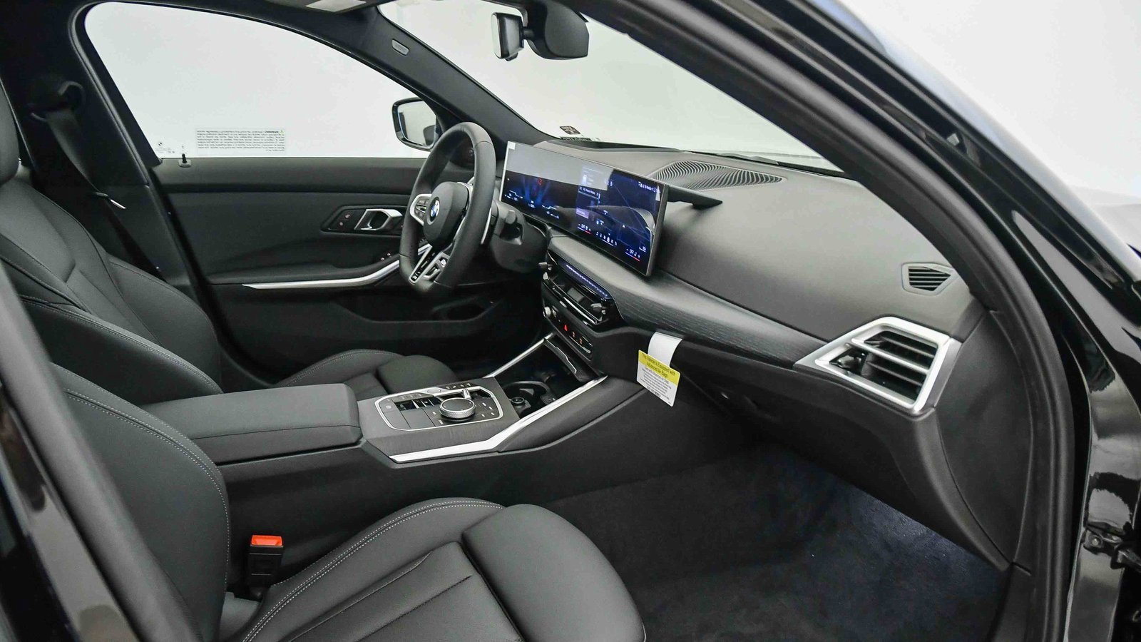 New 2026 BMW 330i Sedan w/ M Sport Package image 16