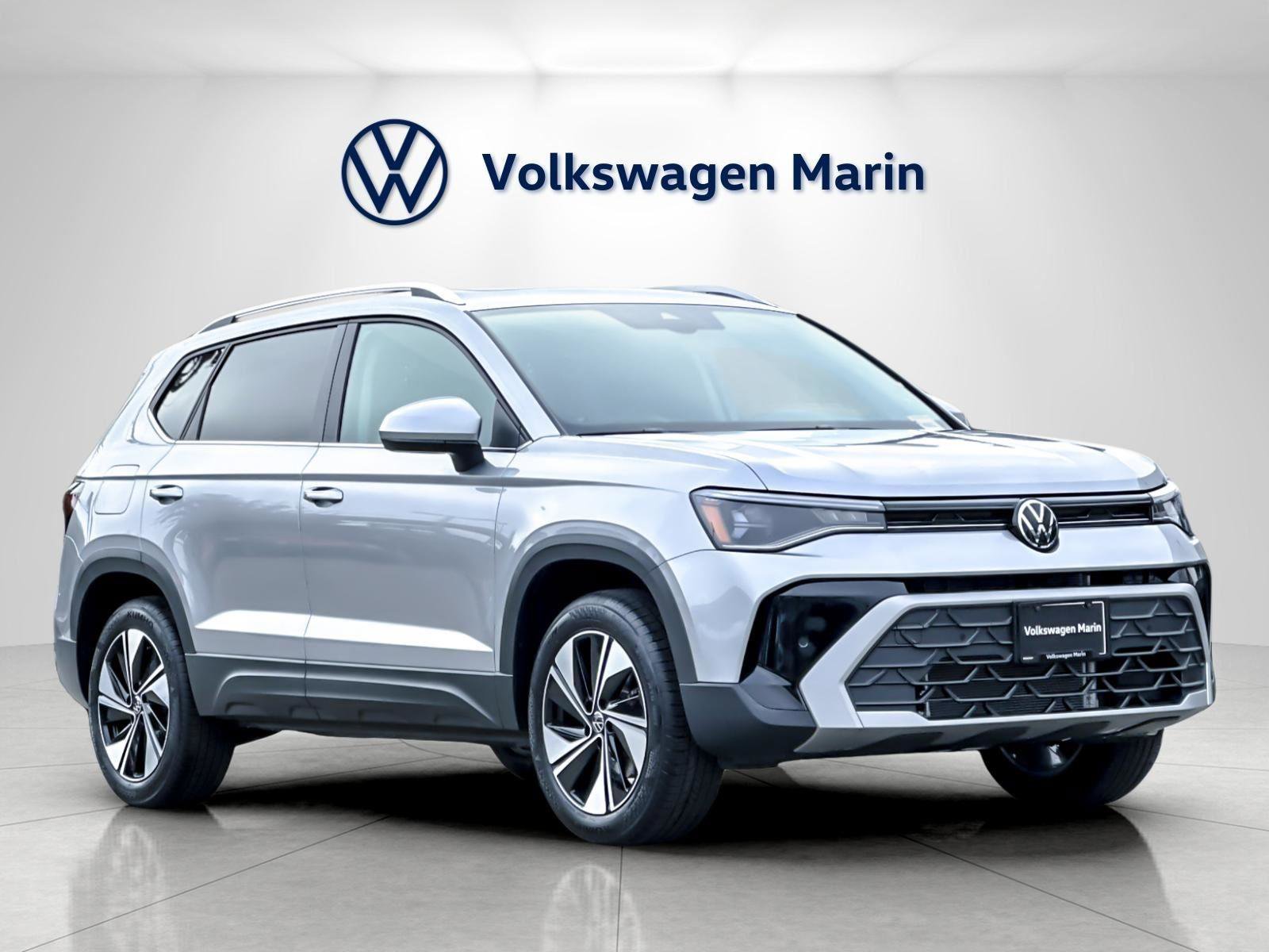 New 2026 Volkswagen Taos SE image 7