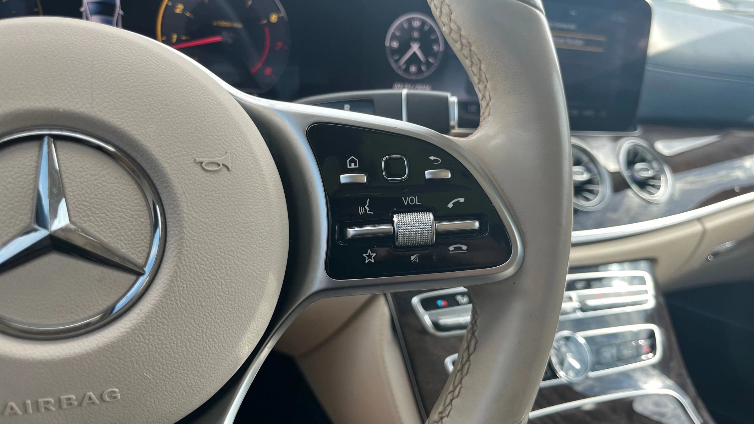 Used 2020 Mercedes-Benz E 450 4MATIC Coupe image 26