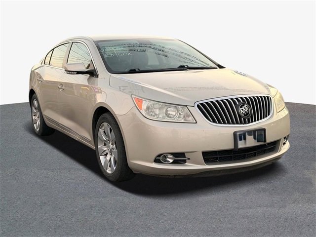 Used 2013 Buick LaCrosse Leather image 2