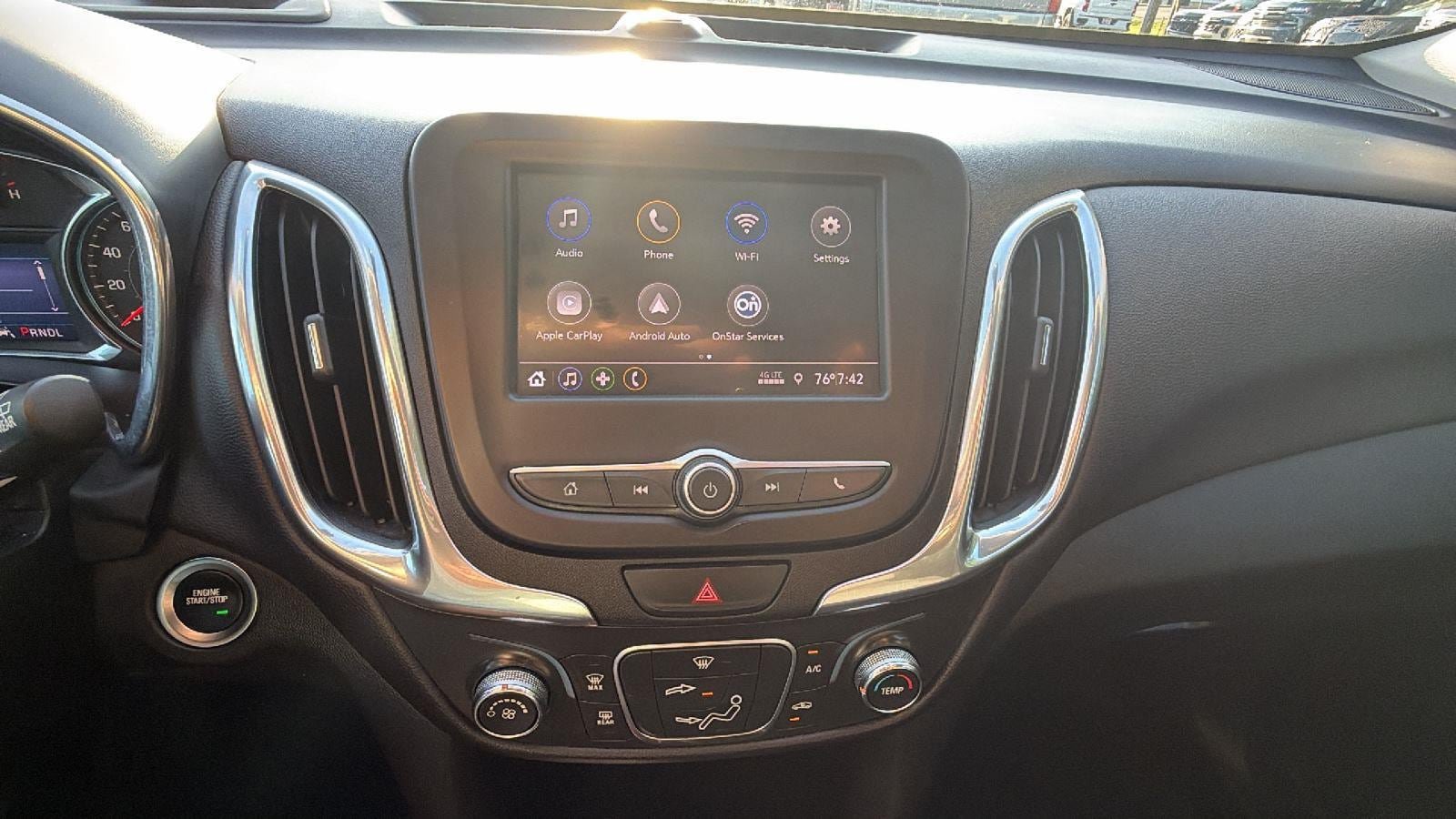 Used 2020 Chevrolet Equinox LT FWD image 5