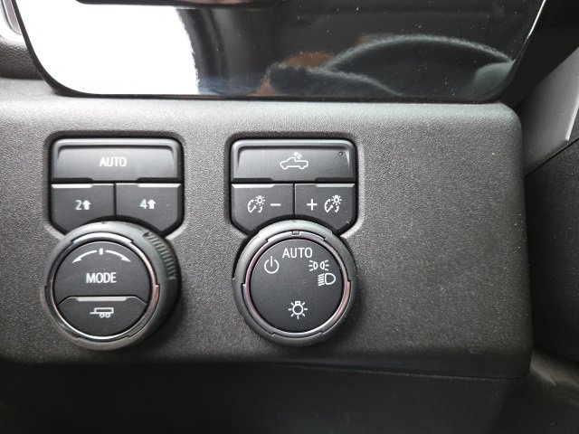 Used 2023 Chevrolet Silverado 1500 LT image 53