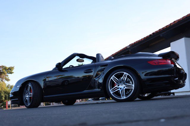 Used 2008 Porsche 911 Turbo AWD/4WD image 28