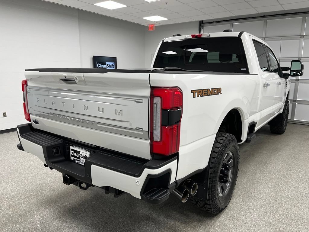 Used 2024 Ford F350 Platinum w/ Tremor Off-Road Package AWD/4WD image 10