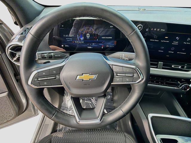 Used 2026 Chevrolet Equinox LT FWD image 38