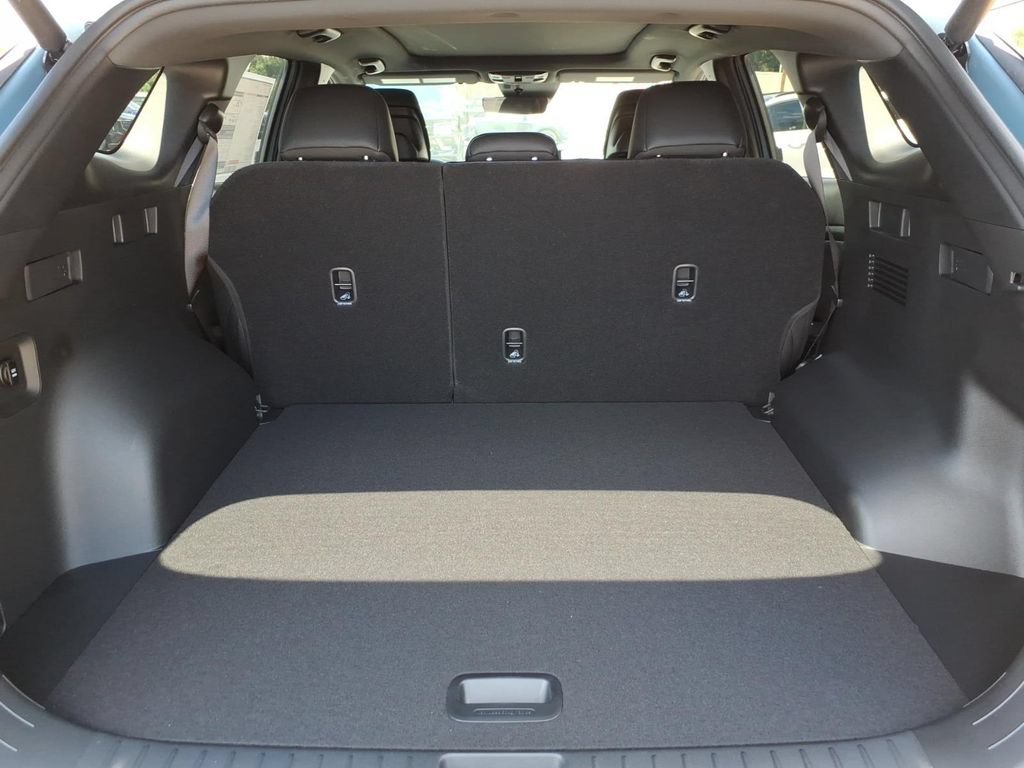 New 2026 Kia Sportage X-Line AWD/4WD image 8