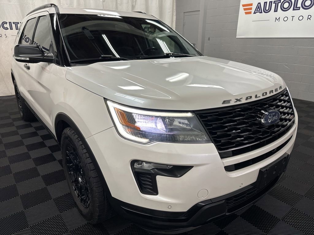 Used 2018 Ford Explorer Sport w/ Equipment Group 401A image 2