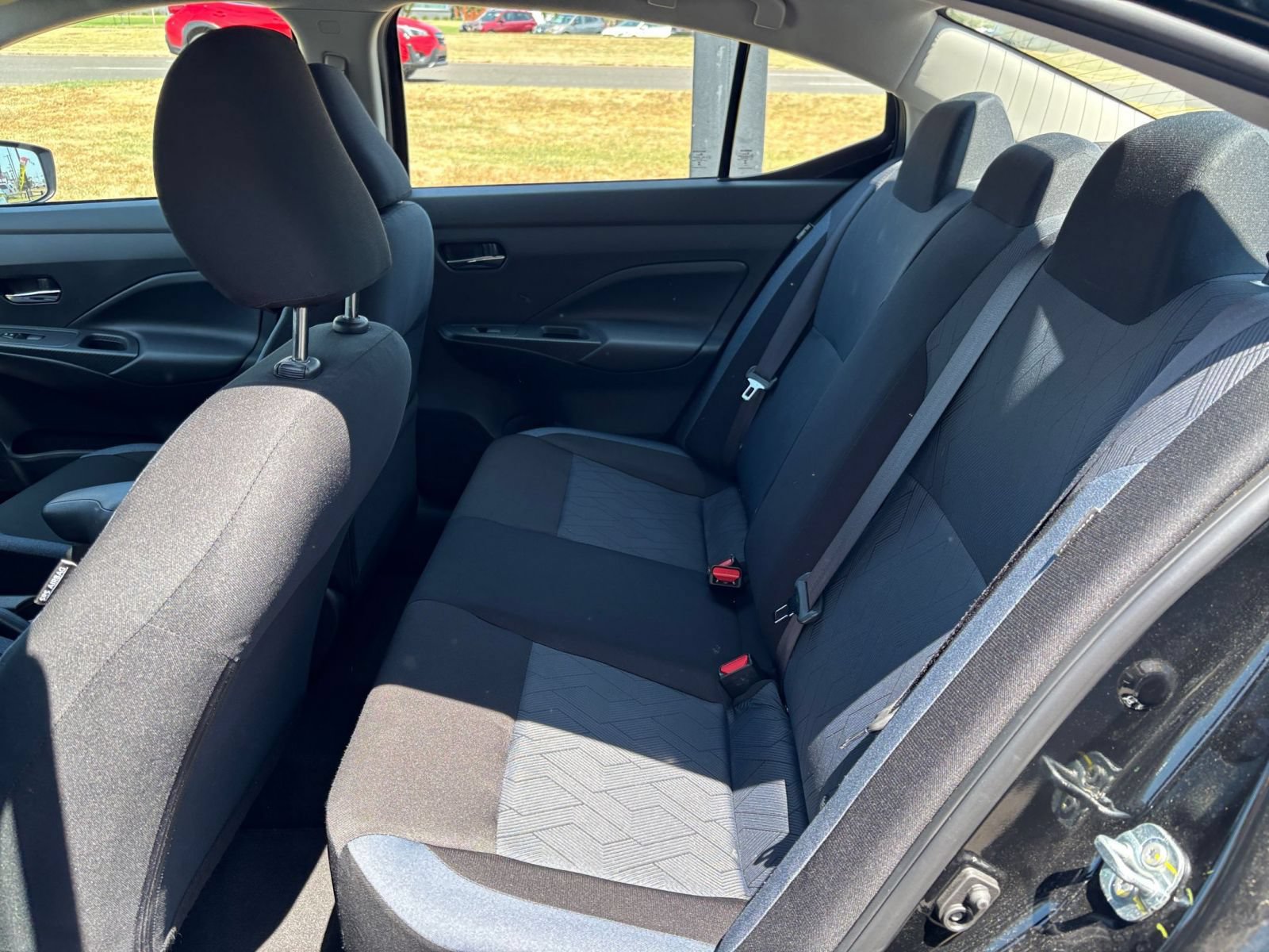 Used 2025 Nissan Versa SV FWD image 19