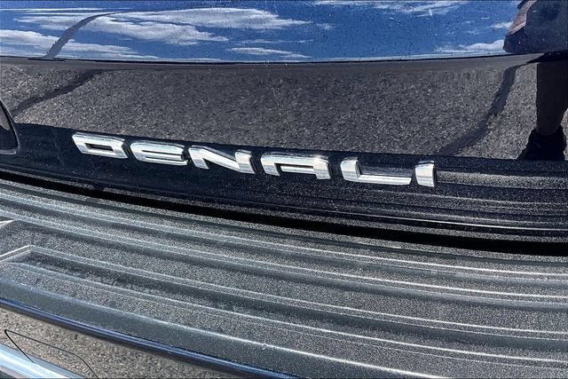 Used 2023 GMC Yukon Denali w/ Max Trailering Package AWD/4WD image 24