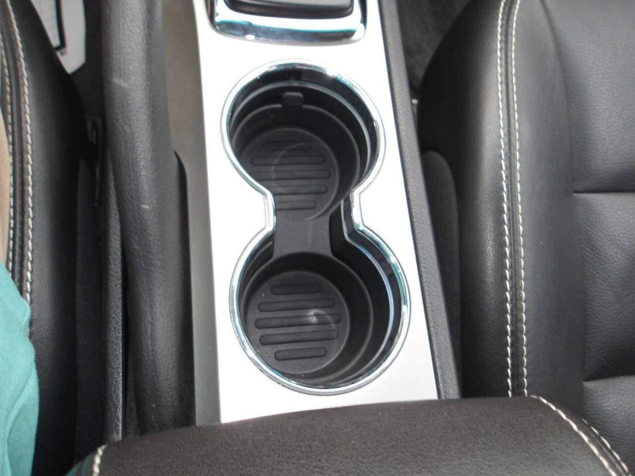 Used 2010 Ford Fusion SEL image 17