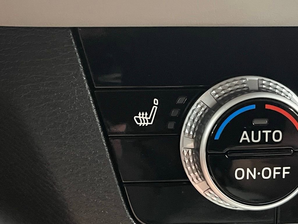 Used 2023 Mitsubishi Outlander SEL image 5