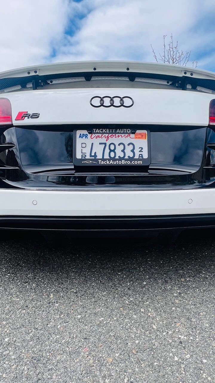 Used 2011 Audi R8 V10 AWD/4WD image 19