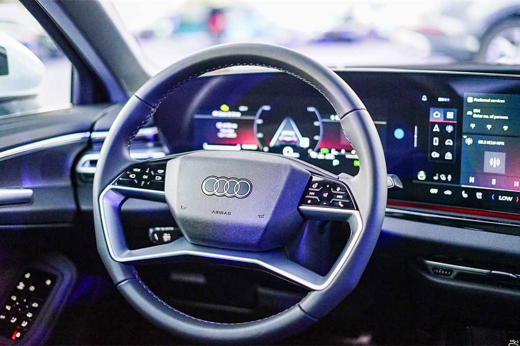New 2025 Audi A5 2.0T Prestige image 15