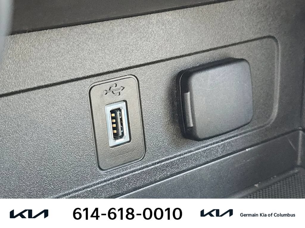 Used 2019 Ford Escape SEL AWD/4WD image 32