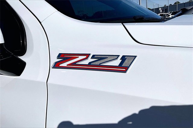 Used 2021 Chevrolet Tahoe Z71 w/ Z71 Off-Road Package image 24