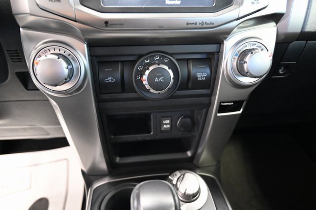 Used 2016 Toyota 4Runner SR5 image 16