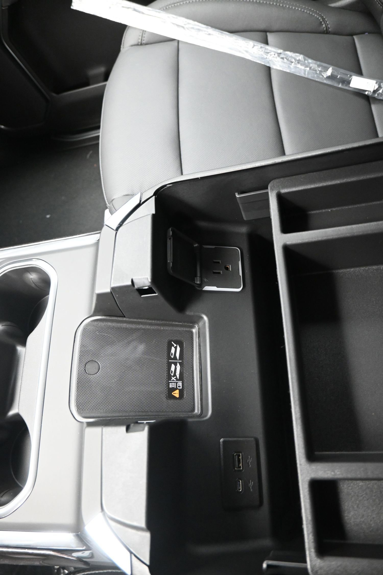 New 2026 Chevrolet Silverado 3500 LTZ w/ LTZ Plus Package image 16