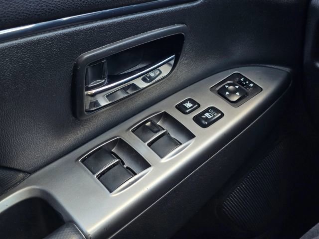 Used 2018 Mitsubishi Outlander Sport ES image 26