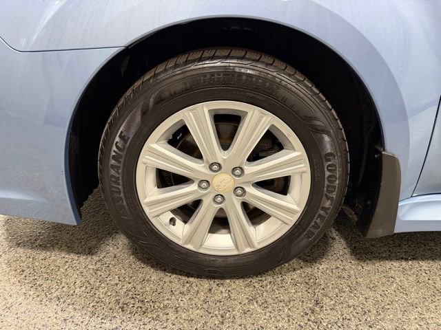 Used 2011 Subaru Legacy 2.5i Premium image 27