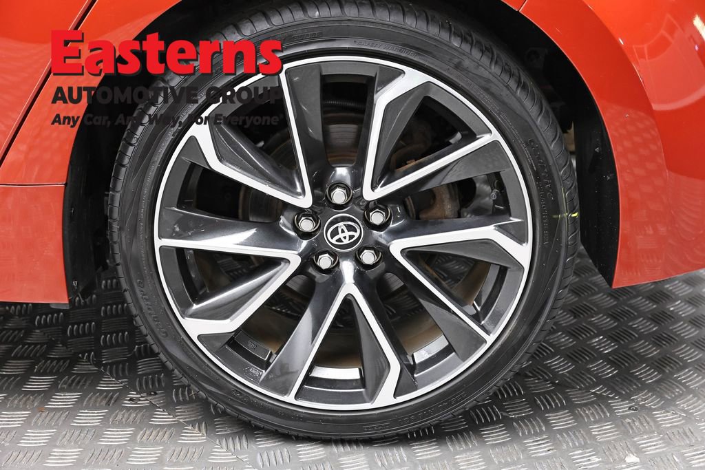 Used 2019 Toyota Corolla XSE image 8