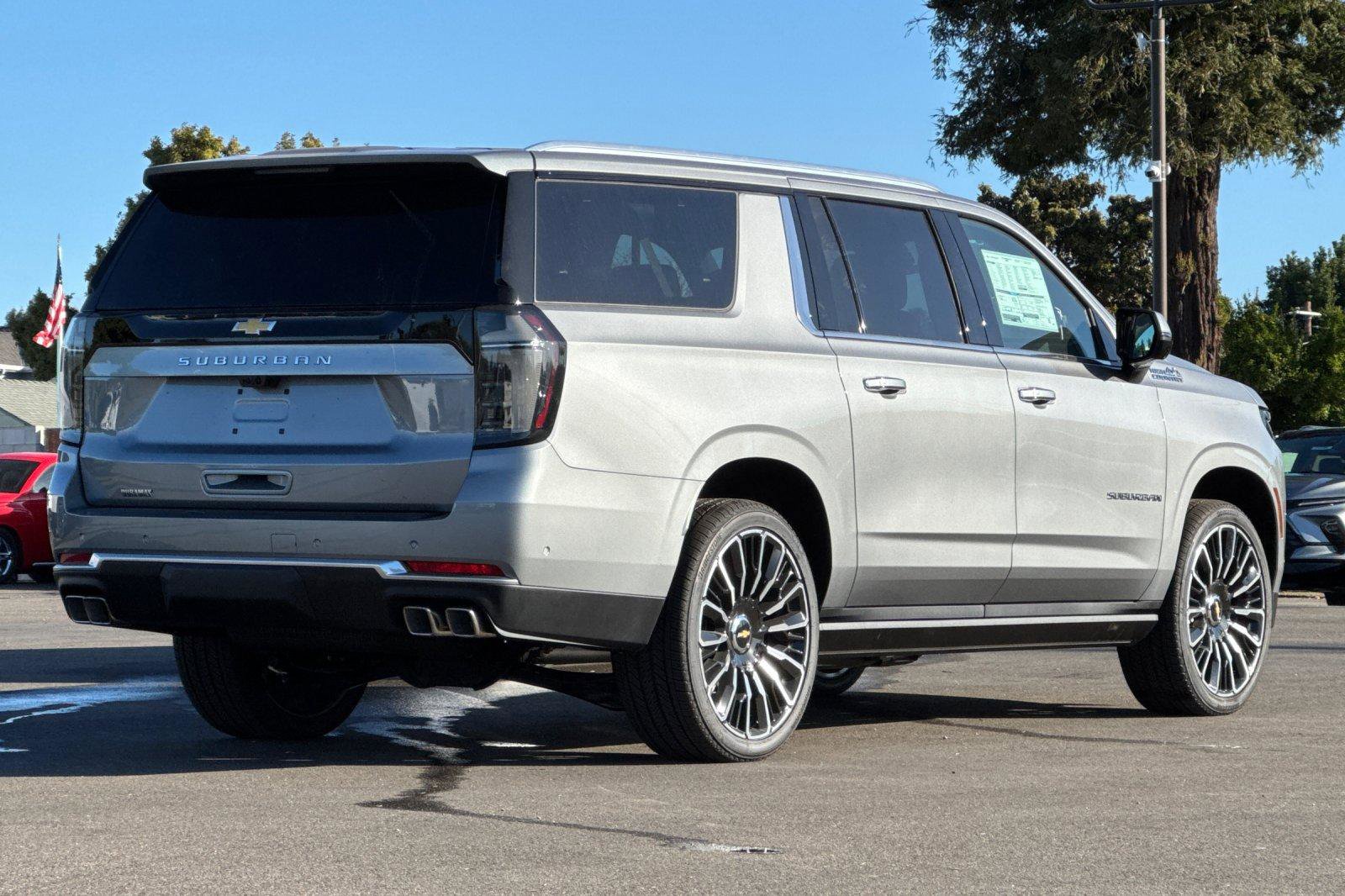 New 2026 Chevrolet Suburban High Country image 6