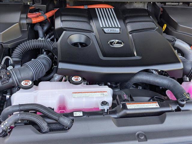 New 2025 Lexus LX 700h Luxury image 15