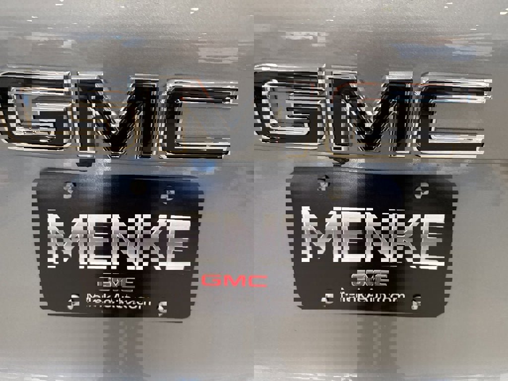 New 2026 GMC Terrain Elevation w/ Elevation Premium Package image 9