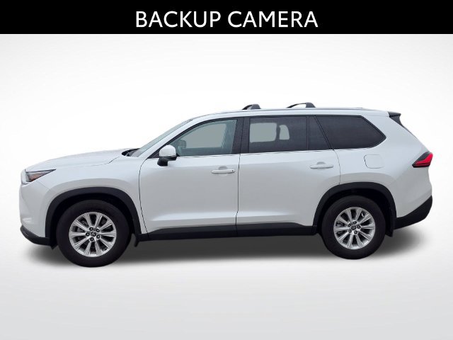 Used 2024 Toyota Grand Highlander AWD image 2