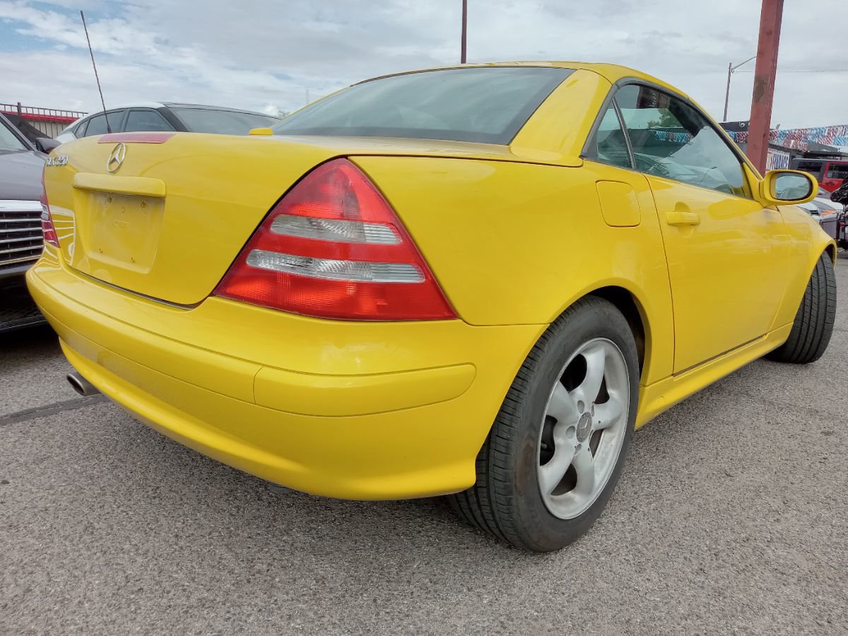 Used 2002 Mercedes-Benz SLK 320 image 6