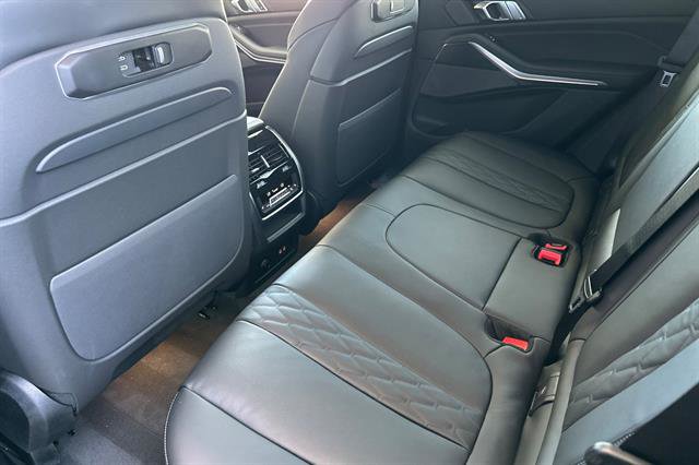 New 2026 BMW X5 M60i image 12