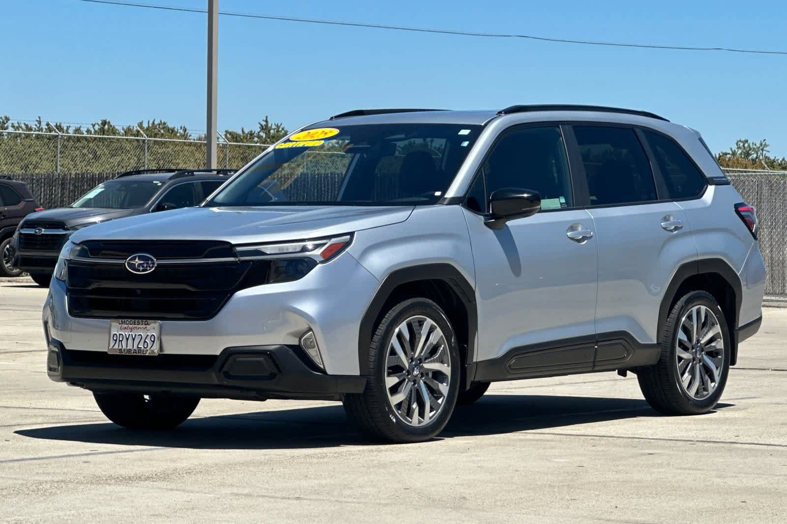 Used 2025 Subaru Forester Touring w/ Popular Package - Touring AWD/4WD image 7